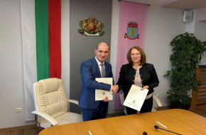 Тече подготовката по реализирането на Филиал на БДУ в Казанлък