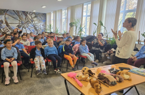 Ученици гостуваха в Бургаски държавен университет „Проф. д-р Асен Златаров“ по повод Месеца на будителите